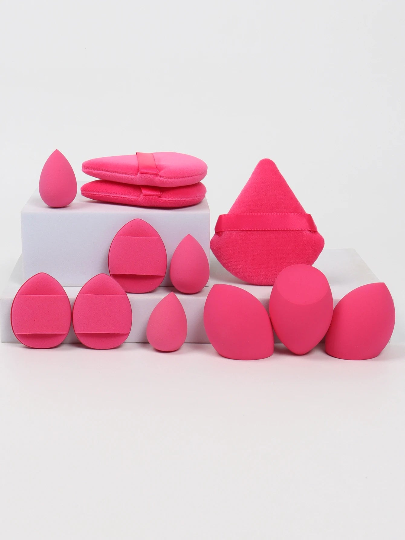 12-Piece All-Purpose Makeup Sponge Set, Made of 3 Loose Powder Puffs, 3 Mini Air Cushion Puffs, 3 Beauty Eggs and 3 Mini Beauty