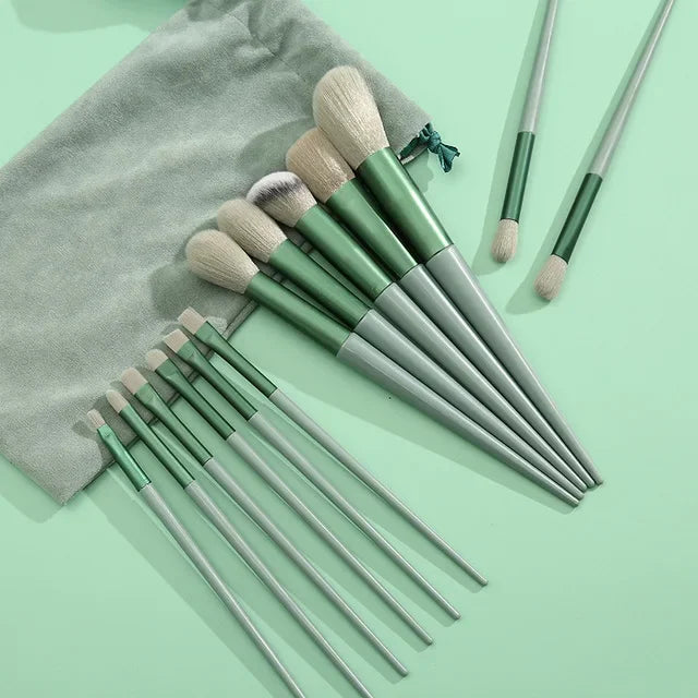 Beautious 13 Pcs Makeup Brush Set Soft hair Loose Powder Eyeshadow Concealer Contour Eyeliner brush Foundation Beauty Cosmetic tools